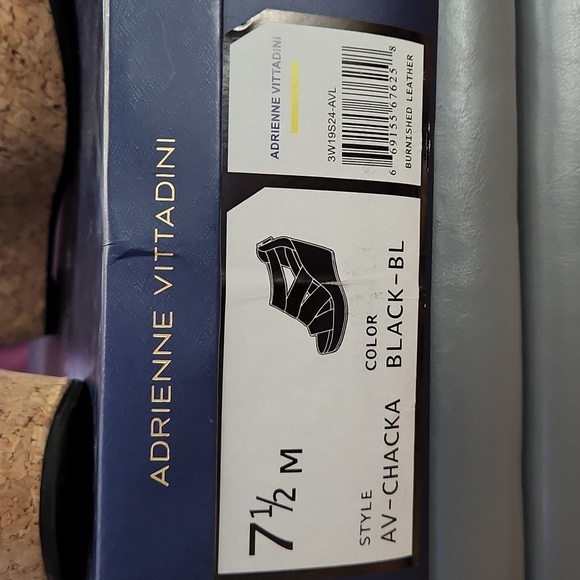 Adrienne Vittadini Chacka Womens Leather Caged Wedges - Picture 2 of 4